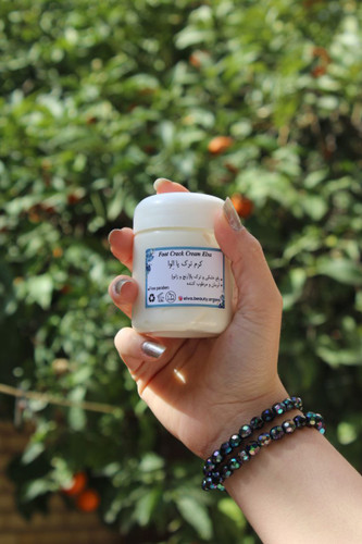 کرم ترک پا، بهترین کرم ترک پا، خرید کرم ترک پا، بهترین مارک کرم ترک پا، کرم ترک پا گیاهی، خشکی کف پا، خشکی سر زانو